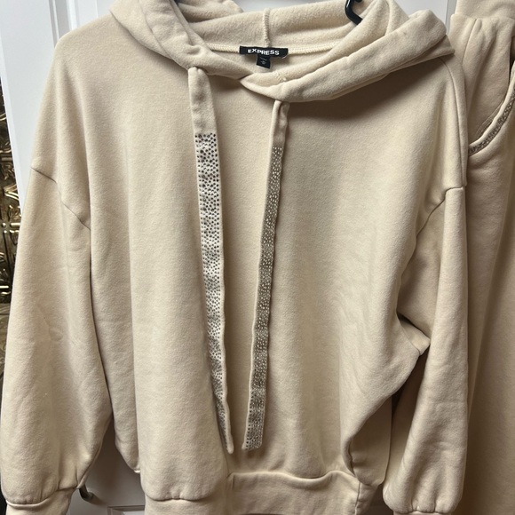Express Cream Rhinestone Jogger Set, Medium, NWOT - Picture 2 of 6